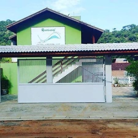 Hotel Montanhas Bem Te VI Caraguatatuba Exterior foto