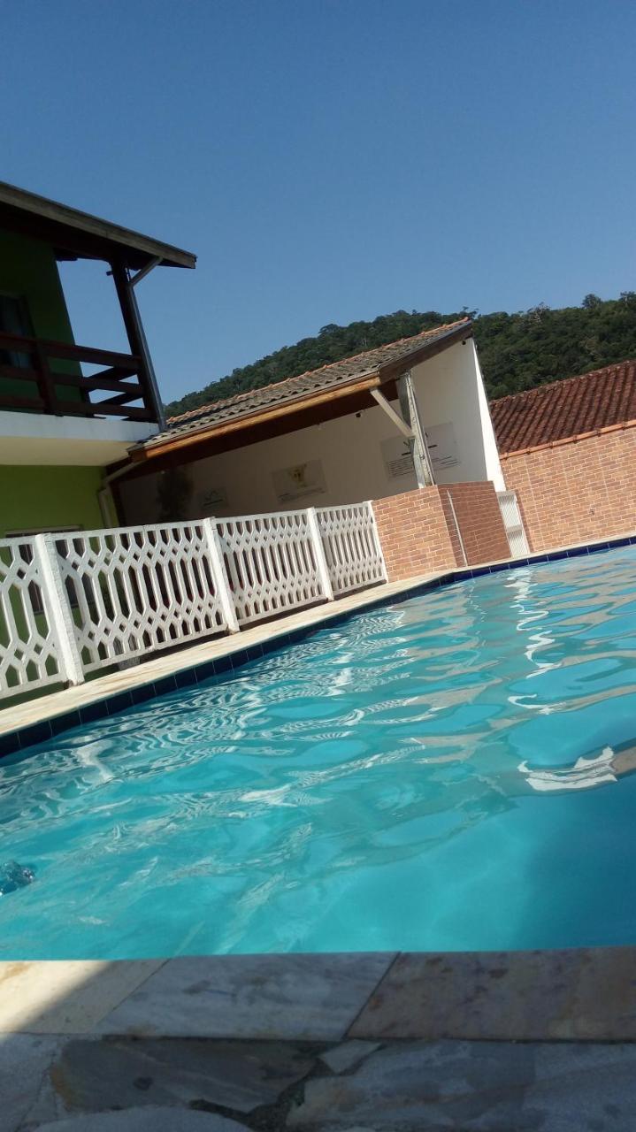 Hotel Montanhas Bem Te VI Caraguatatuba Exterior foto